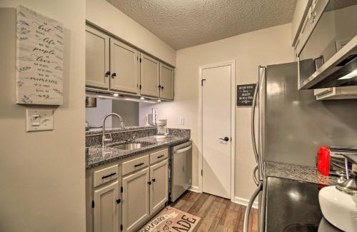 Sugar Mountain Apartment | Deck and Grill Modern Sugar Mtn Escape!