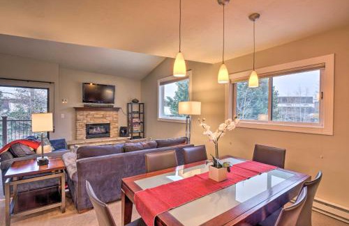 Four O'Clock Apartment | Deck and Spa Access Modern Breckenridge Condo!