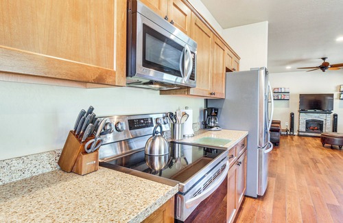 Clay Springs Cabin | Deck & ATV Trail Access: Quiet Cabin in Show Low