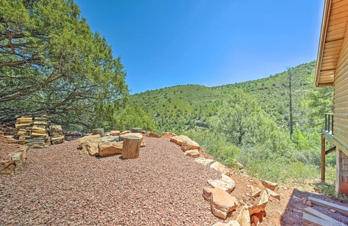 Payson Cottage | Deck & Mogollon Rim Views: Secluded Payson Cabin