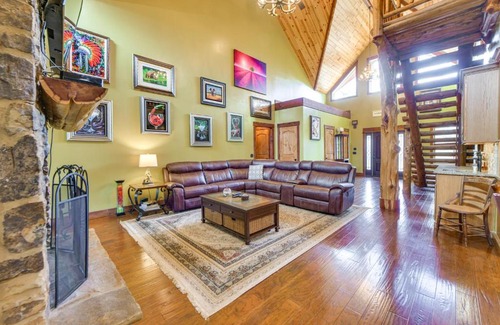 Pine Mountain House | Deck, Smoker and Yard Peaceful Gem in Pine Mountain