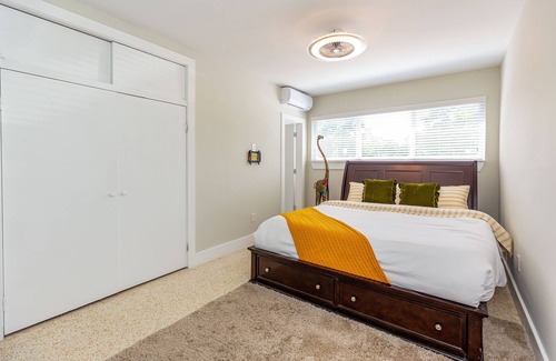 Surfside Apartment | Deco Drift 2 bedroom Apartment