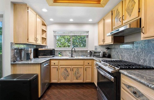 Valle Lindo House | Dedicate Workspace｜Communal Pool｜Patio With Furniture｜Gated Community #41910