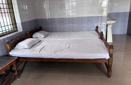 Murudeshwara Hotel | Deepak Hotel