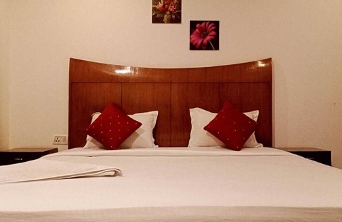 Meerut Hotel | Deepak Hotel