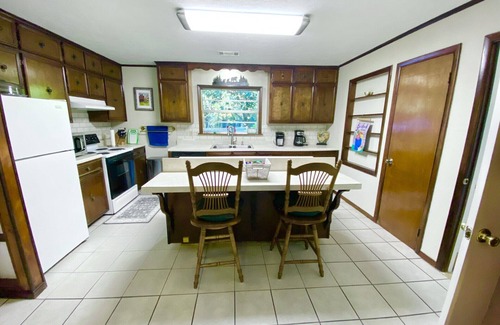 Hatton House | Deer Run Escape