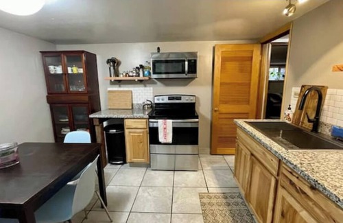 Deer Island House | Deerisland cabin lower leveln