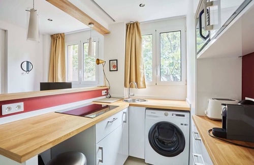 16th Arrondissement Apartment | Degas Studio - One Bedroom Apartment, Sleeps 2