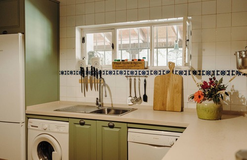 Puerto Real House | Dehesa de las Yeguas House. Country house with private swimming pool 4 kms from the beach