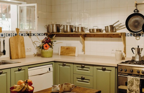 Puerto Real House | Dehesa de las Yeguas House. Country house with private swimming pool 4 kms from the beach