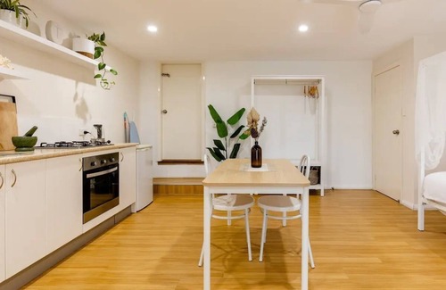 Kingscliff Apartment | DejaBlue ~ Adorable Kingscliff Studio for 2
