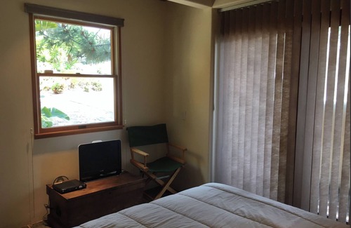 Torrey Preserve Bed & Breakfast | Del Mar - Torrey Pines Beach Getaway! Walk to Beaches, Hiking & Restaurants!