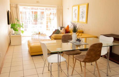 Woodmead Apartment | Delightful spacious two bedroom apartment