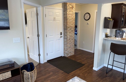 Wisconsin Dells House | DELL-ightfully Downtown Dells! PERFECT location! Porch/Patio/Grill/Fire pit!