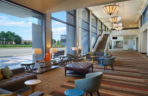 Etobicoke Hotel | Delta Hotels by Marriott Toronto Airport & Conference Centre