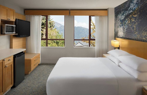 Village North Hotel | Delta Hotels by Marriott Whistler Village Suites