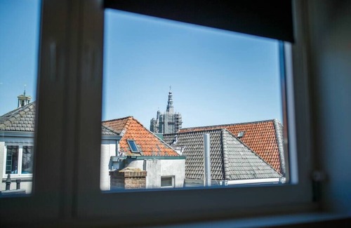 's-Hertogenbosch Apartment | Deluxe 35m2 City Center Studio with Views (DB-6-C)