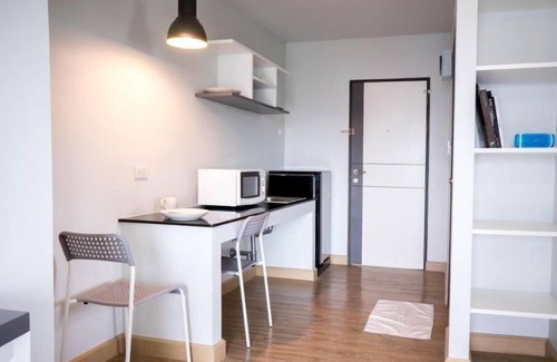 Chang Phueak Apartment | Deluxe Apartment for rent in Chiangmai (DVR-3)