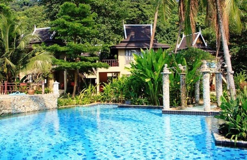 Ko Chang House | Deluxe Bungalow Sea View