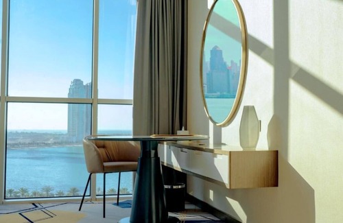 Al Khan Apartment | Deluxe King or Twin Near Sharjah Expo Center