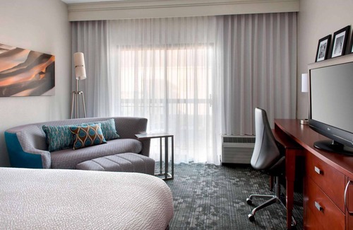 Adamsville Hotel | Deluxe Stay: Experience Our Room's Pool Access | 3 Family Ready Stays
