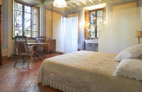 Pistoia House | Deluxe Studio - Superb Studio in Tuscany