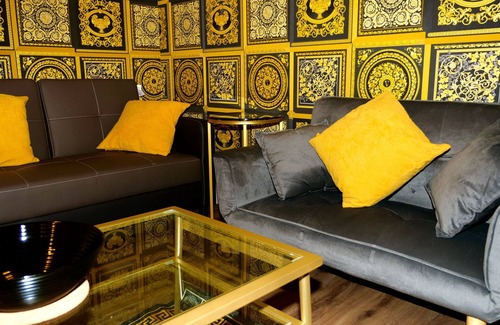 Rotherham Apartment | Deluxe Versace Styled Apartment