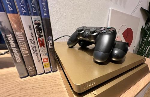 Pekan Melayu House | DeMUJI 4BR 10PAX 3Min to ECM KCM, PS4