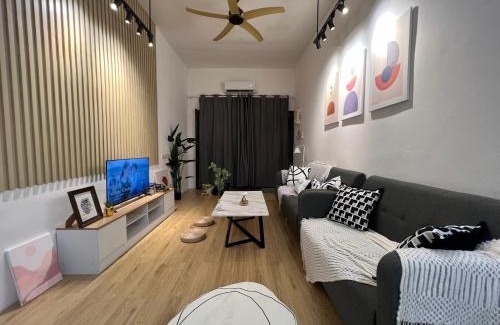 Pekan Melayu House | DeMUJI 4BR 10PAX 3Min to ECM KCM, PS4