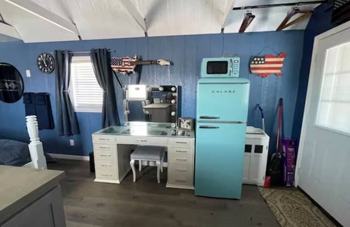 Fredonia Cabin | Denim and Diamonds @ The Wild West 40