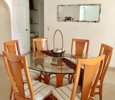 Puerto Marques Apartment | Depa de Dos recamaras en ACAPULCO DIAMANTE frente ARENA GNP