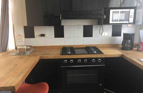 La Salud Apartment | Departamento amueblado. Excelente Ubicación.