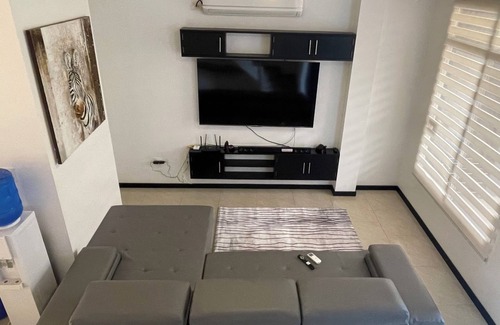 Puerto Ayora Apartment | Departamento en Zona muy Tranquila y a 15 min Caminando de la Av Charlas Darwin