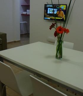 La Plata Apartment | Depto calle 18 - soleado y con balcon