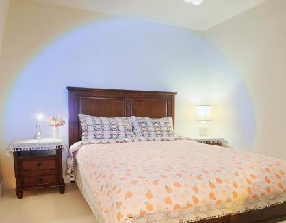 Burke Mountain House | Derbyshire House