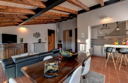 Rivoltella Apartment | Desenzanoloft Swarovski & Pool