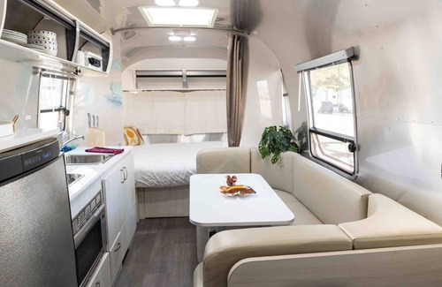 Yucca Valley House | Desert Dream Airstream with Pool