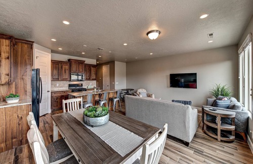 St. George House | Desert Escape