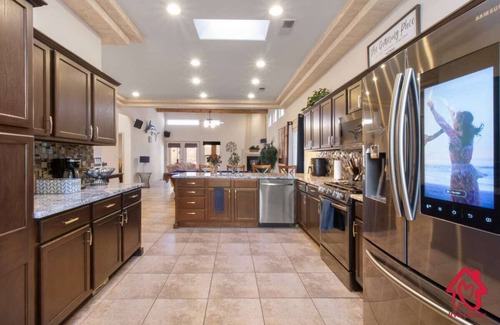 Nor Este House | Desert Hills - An Irvie Home