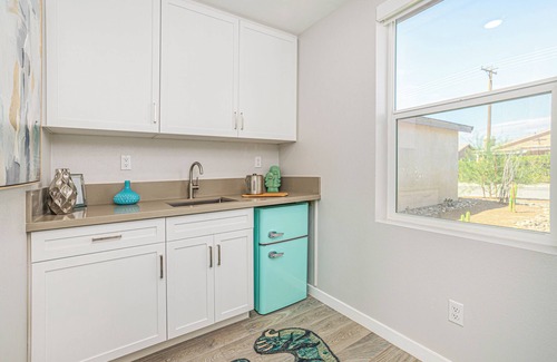 Desert Hot Springs House | Desert Picasso - Pool, Spa, Games and Mountain Views in quiet Desert Hot Springs