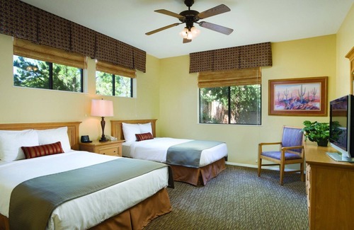 West Sedona Resort | Desert Resort perfect for Hiking Cathedral Rock with access to outdoor pool and hot tub