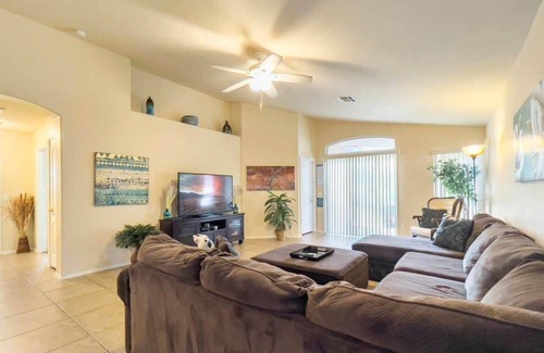 Mesa House | Desert retreat w/ pool heater, covered patio, BBQ