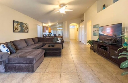 Mesa House | Desert retreat w/ pool heater, covered patio, BBQ