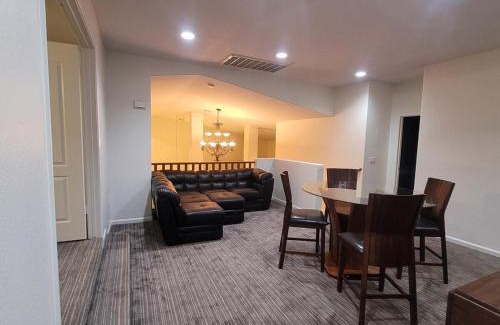 North Scottsdale House | Desert Rose of Scottsdale