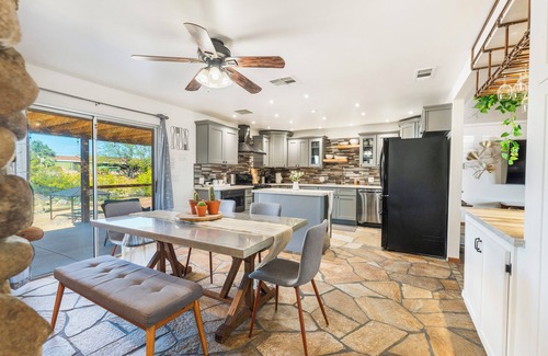 Yucca Valley House | Desert Ruby: Stargaze, Spacious, Hot Tub, Fire pit, Fenced, Pet Friendly
