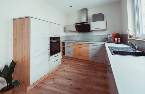 Senheim Apartment | Design Fewo in Moselnähe Waschmaschine Dachterrassenetflixjarody Hosting