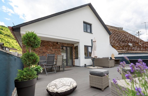 Senheim Apartment | Design Fewo in Moselnähe Waschmaschine Dachterrassenetflixjarody Hosting