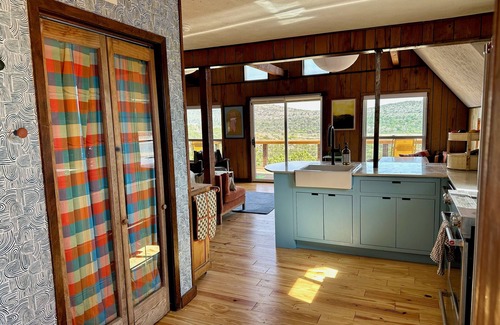 Concan Cabin | Design-forward Frio cabin with epic views & pool