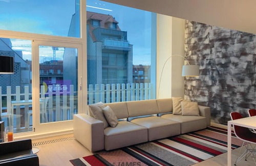 Knokke Apartment | Design penthouse duplex op 200 meter van het strand ref J00713
