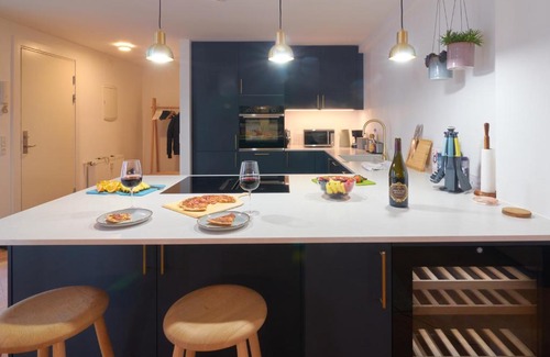 Copenhagen City Centre Apartment | Designer 2 BR Home with Private Balcony